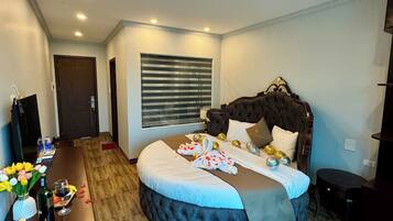 Deluxe Double Room, City View
