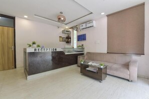 Lobby - Hotel Oxus (Jaipur)