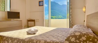  Deluxe Double Room  with sea view