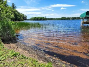 Beach - The North House - Cozy Northwoods Cabin on Upper Clam Lake (Clam Lake)