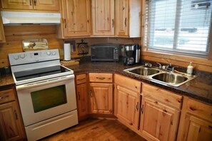 Rumah, Beberapa Tempat Tidur, perapian (The North House) | Dapur pribadi