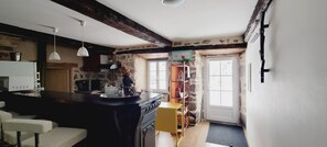 Interior - 🏡 Traditional Auvergne house - Authentic stay in the heart of Auvergne (Saint donat)