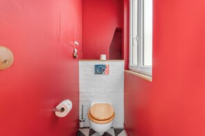 Toallas y papel de baño 