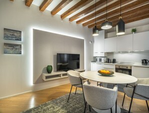 Interior - Ca' Venier Apartment with Balcony R&R (Venecia)