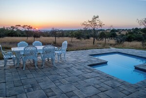 Luxury House, Patio, Pool View | Garden view