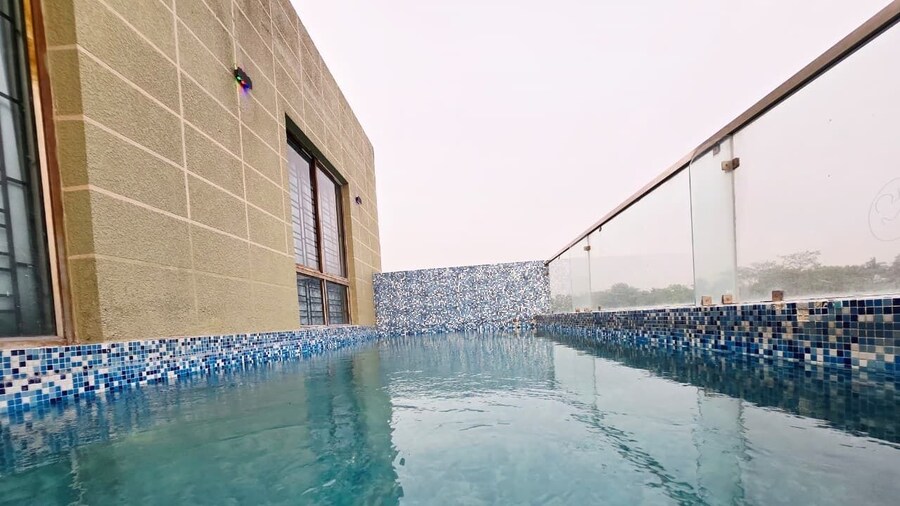 MeerahMahal Entire Luxurious Aqua Villa