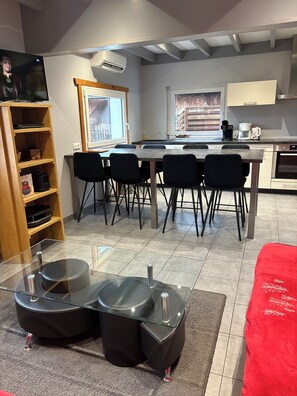 Interior - Detached chalet 100m2 open view (Xonrupt-Longemer)