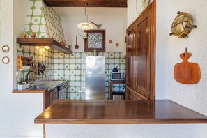 Private kitchen - La Briciola, sea view, garden, private parking (Santa Margherita Ligure)