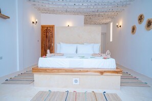 Quarto casal, vista para o oceano