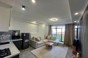 Luxury Room, Balcony, City View | Living area - Nairobi Accomodation (Nairobi)