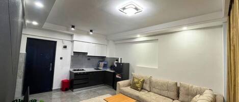 Luxury Room, Balcony, City View | Living area