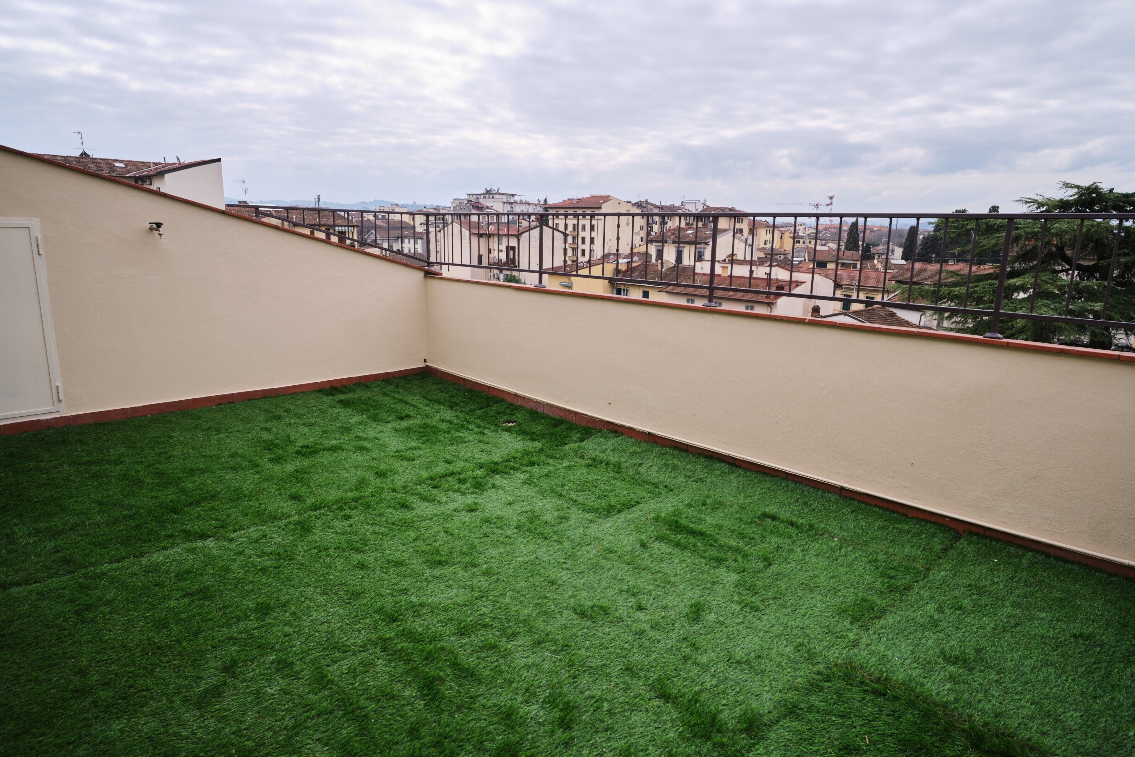 Suite - bakkeudsigt | Overnatningsstedets område