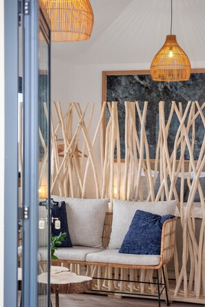 Interior - Studio Apartment 'Ocean View New House 2' with Balcony and Wi-Fi (Caniço)