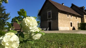 Enceinte de lâhĂ©bergement