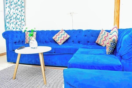 4 bedroom comfy apartment