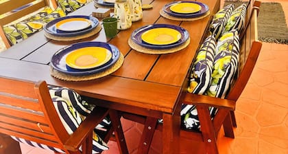 Lemon grove retreat country house