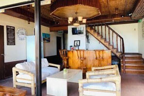 Unclassified image, 3 of 30, button - AoJing Diving Resort (Dauin)