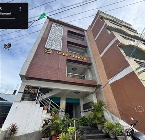 Exterior detail - RSK Guest House (Thiruttani)