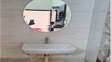 Deluxe kamer | Badkamer