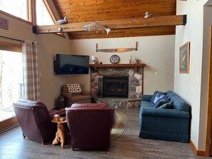 TV, fireplace - Peaceful Riverfront Retreat on 5 Wooded Acres (Thompsonville)