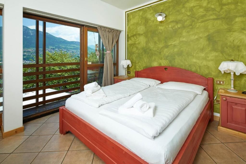 Double Room, Balcony, Mountain View