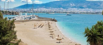 Sun-Kissed Sailing Adventure in Islas Sarónicas