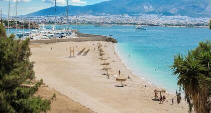 Sun-Kissed Sailing Adventure in Islas Sarónicas