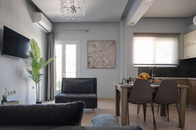 Noir Apartment | Close to Chania City Center
