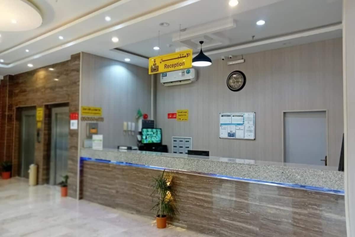 Deluxe dubbelrum - utsikt mot staden | Lobby