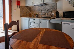Private kitchen - O Palheiro - Casas Vale do Laboreiro (Melgaço)