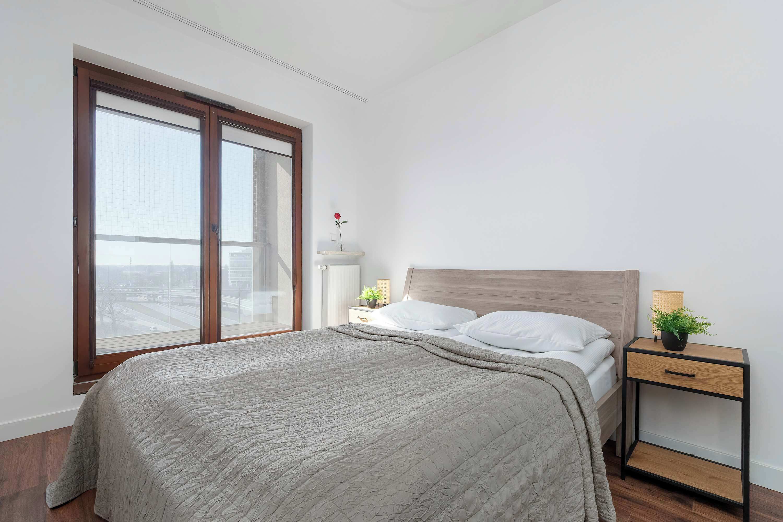 1 bedroom, iron/ironing board, travel crib, WiFi