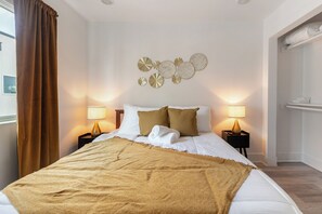 Room - Gorgeous 2-bedroom apartment with AC in near Downtown Dallas (Dallas)