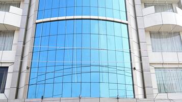 واجهة المنشأة