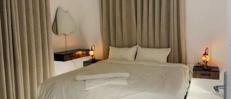 Deluxe Apartment, Balcony, City View