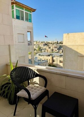 Deluxe Apartment, Balcony, City View | Kawasan hartanah