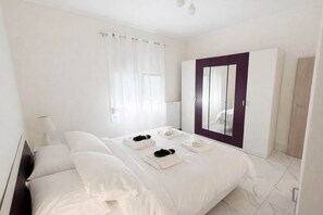 House | 2 bedrooms, Internet - Fully-equipped Stay in Nikopoli Thessaloniki (Pavlos Melas)