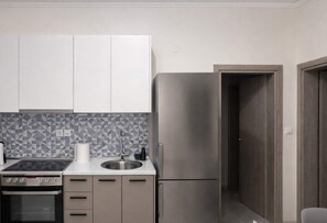 House | 2 bedrooms, Internet - Fully-equipped Stay in Nikopoli Thessaloniki (Pavlos Melas)