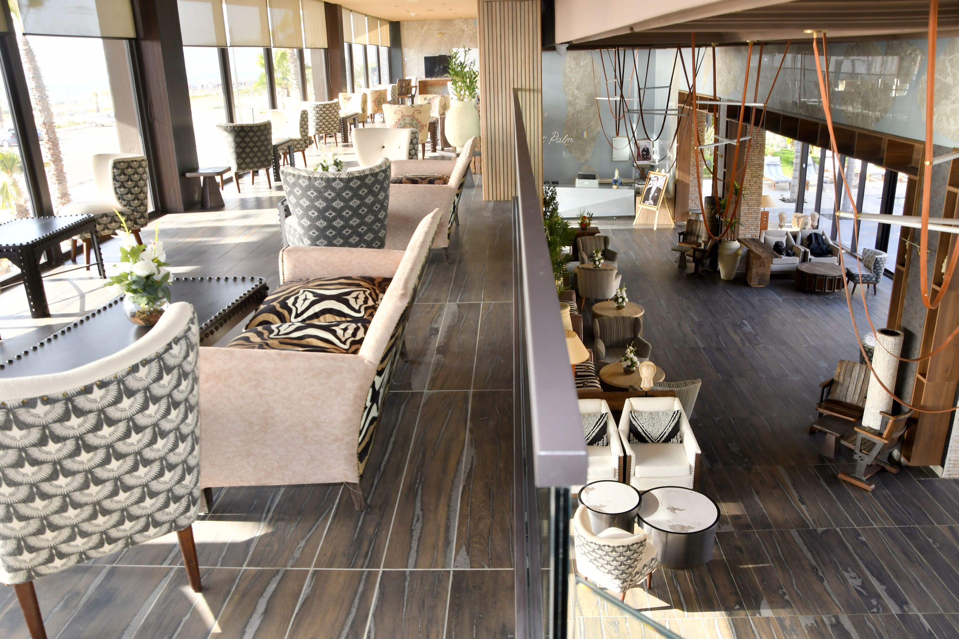 Coin salon dans le hall