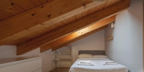 Apartment, 1 Bedroom | Free WiFi