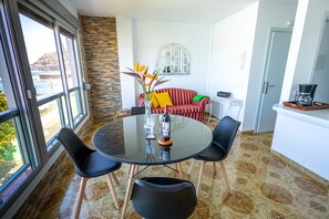 Interior - Holiday Home in El Pris terrace and views (Tacoronte)