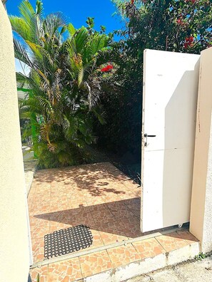 Property grounds - Villa Annia (Saint-François)