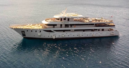 Sun-Kissed Sailing Adventure in Split, Croatia