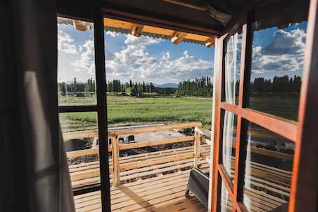 Interior. Family 4-7p | Pool, Carport and Patio with views, Mountain, Vacation, Sky