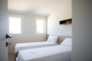 Deluxe Apartment, Courtyard View | Blackout drapes, soundproofing, iron/ironing board, free WiFi - Ca' Allegra  (Mogliano Veneto)