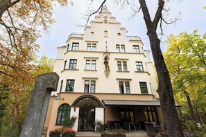 Exterior - Garner Hotel Berlin Messe by IHG (Berlin)