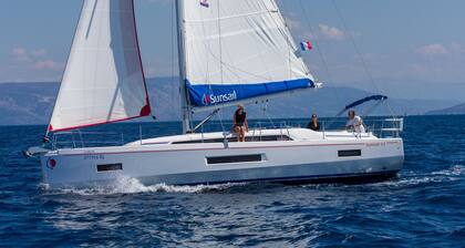 Caribbean Dream: Sun-soaked Sailing Adventure from Tortola, Islas Vírgenes Británicas