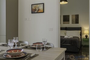 Dining - Welcome to Dimora Dante 228 (Bari)