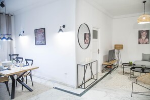 Interior - Apt moderne face au parc et au cœur de la Marsa (La Marsa)