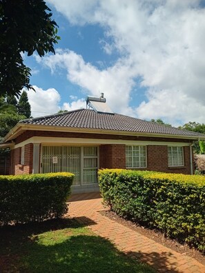 Familien-Ferienhaus, Küche, Gartenblick | Aussenbereich
