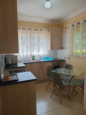 Standard Cottage | Private kitchen - The Village Cottages (Harare)